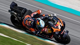 MotoGP Thailand 2025: Bos KTM Sebut Acosta Mirip Schumacher