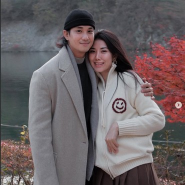 Biksu Tertampan Paing Takhon Nikahi Anak Raja Minyak, Fotonya Viral di Medsos