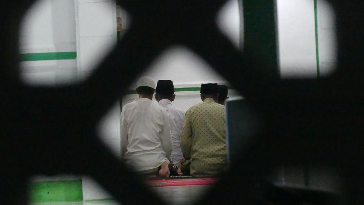 Menag Ungkap Alasan 1 Ramadan di RI Beda dengan Malaysia & Singapura