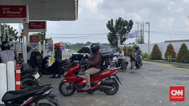 Pertamina, Shell, Vivo, dan BP mengumumkan perubahan harga BBM pada Jumat (1/8), mayoritas mengalami penurunan.