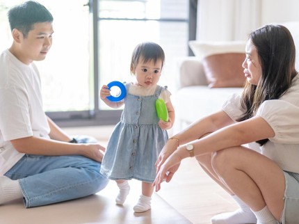 Tanda Bayi Mulai Mengerti Ucapan Orang Tua dan Cara Stimulasinya