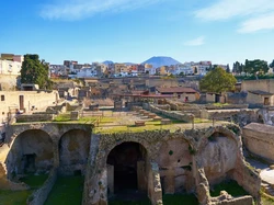 Studi Ungkap Orang Pompeii Kembali ke Kotanya yang Hancur Usai Vesuvius Meletus