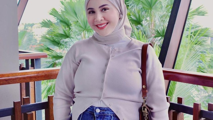 Kesha Ratuliu mengungkap daftar barang-barang yang dia siapkan untuk calon anak ketiganya. Penasaran apa saja? simak yuk Bun ulasannya.