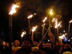 Tradisi Pawai Obor 1 Muharram: Ini Sejarah, Makna, dan Hukumnya dalam Islam
