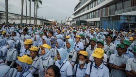 Temui Karyawan, Bos Sritex Nangis Sampaikan Salam Perpisahan