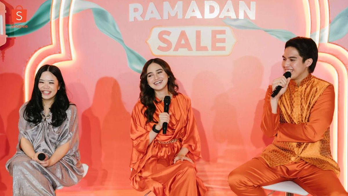 Intip Keseruan El Rumi dan Syifa Hadju di Shopee Big Ramadan Sale