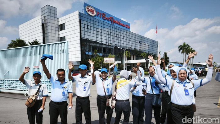 Suasana kerja hari terakhir di PT Sritex, Kabupaten Sukoharjo, Jumat (28/2/2025) pagi.