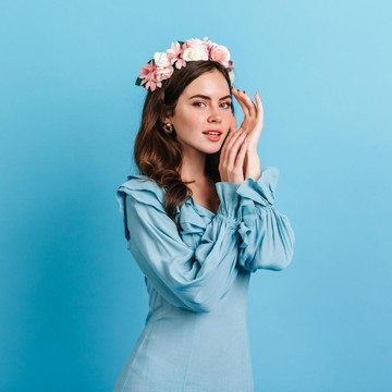 5 Zodiak Ini Punya Pesona yang Mudah Menarik Hati Banyak Orang, Ada Kamu?