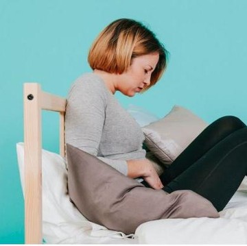 Mengenal Perbedaan Kencing Batu dan Batu Ginjal, dari Gejala hingga Faktor Risikonya