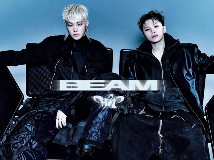 Hoshi x Woozi SEVENTEEN dalam Album 'BEAM'/Foto: x.com/pledis_17