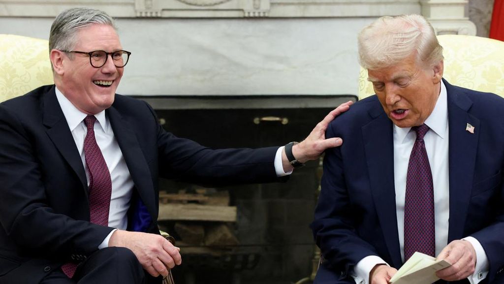 Trump Beri Sinyal AS Mau Keluar NATO, Ini Tanggapan Inggris