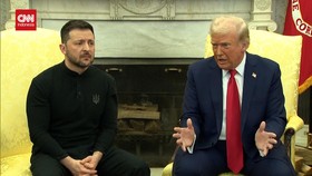 VIDEO: Momen Zelensky Tinggalkan Gedung Putih Usai Cekcok