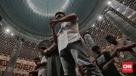 Shalat Tarawih Apakah Membaca Doa Iftitah? Begini Hukumnya