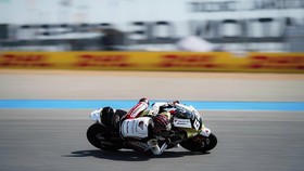 Finis Ke-15 Moto2 Thailand, Mario Aji Kalahkan Eks Pembalap MotoGP