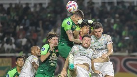 Kemenangan Persebaya atas Persib untuk Menghormati Bejo Sugiantoro