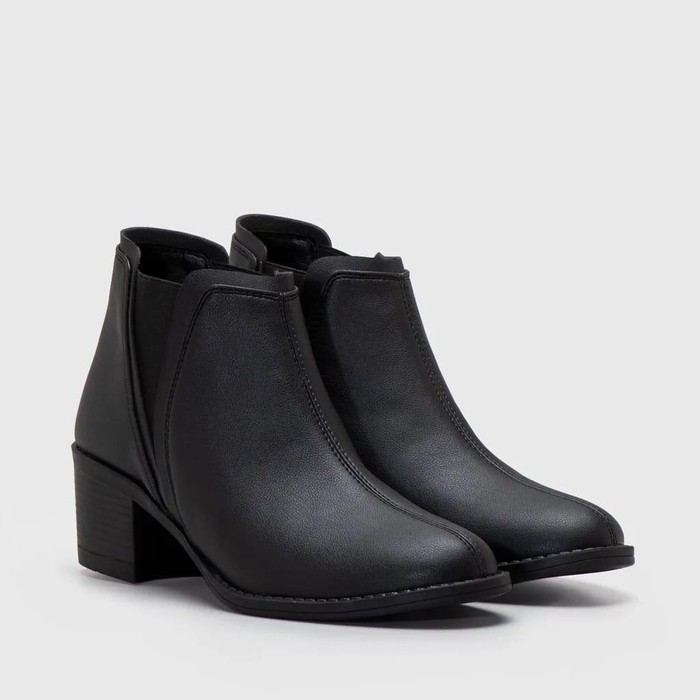 Adorable Projects Butty Boots [Black]