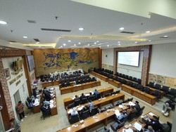 Bahas RUU P2MI, Baleg DPR Usul Menteri Bisa Tempatkan PMI ke Luar Negeri
