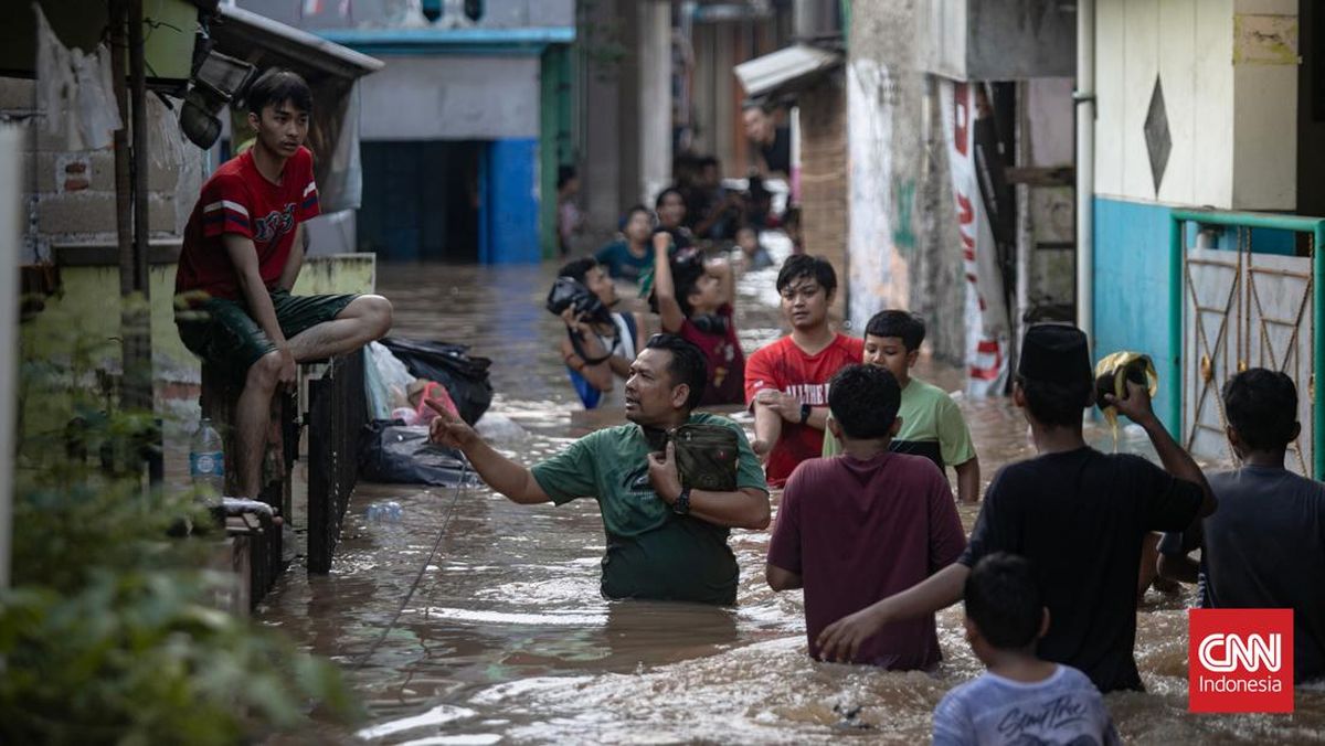 Banjir Jakarta Terus Meluas, Kini Rendam 62 RT