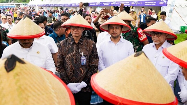 Sebagai agen pembangunan dan pencipta nilai, Bank Mandiri menjalankan peran untuk meningkatkan inklusi keuangan, termasuk bagi petani dan UMKM.