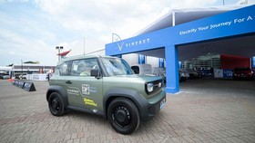 VinFast VF 3 Curi Perhatian Konsumen dan Raih Penghargaan di IIMS 2025