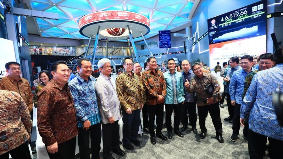 Bursa Efek Indonesia mengumpulkan para pemangku kepentingan pasar modal, Senin (3/3/2025). (Dok OJK)