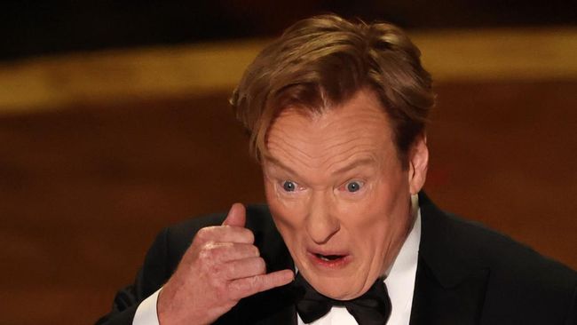 Conan O'Brien ikut mengomentari perseteruan antara Kendrick Lamar dan Drake di Piala Oscar 2025.