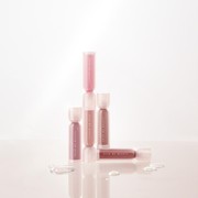 Dear Me Beauty Hadirkan Hydraglow Lip Stain untuk Tampilan Bibir Glossy dengan Warna yang Segar