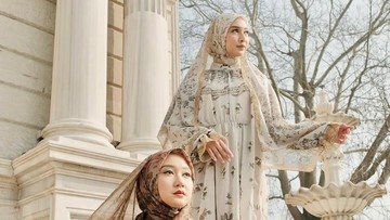 5 Potret Outfit Lebaran Rancangan Desainer Perempuan Indonesia, Dian Pelangi Terinspirasi Keindahan Istana di Turki