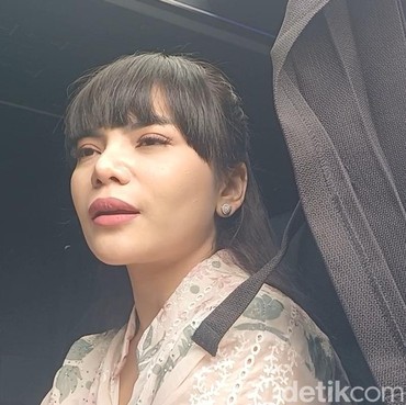 Orang Tua Sudah Desak Minta Cucu, Dinar Candy Ingin Punya Anak Bule