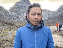 Video: Fiersa Besari Tunaikan Nazar Seusai Pulang dari Pendakian Carstensz