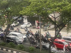 Jam Pulang Kerja, Lalin Jalan Margonda Raya Arah Citayam Macet