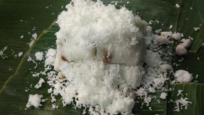 Jangan Asal Jajan Kue Putu, Hati-hati Jika Dibuat dengan Pipa Paralon