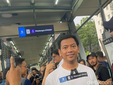 Kata Pihak TransJakarta soal Biaya D'MASIV Beli Hak Penamaan Halte Petukangan