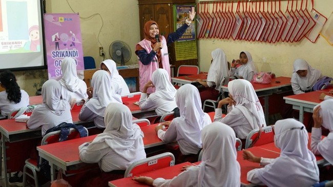 Raihan sertifikasi EDGE menjadikan PLN sebagai perusahaan BUMN pertama yang mendapat pengakuan internasional dalam penerapan kebijakan kesetaraan gender.