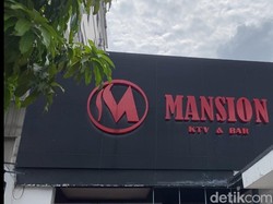Ketua Parpol di Jateng Kesandung Layanan Striptis Berkedok Mashed Potato