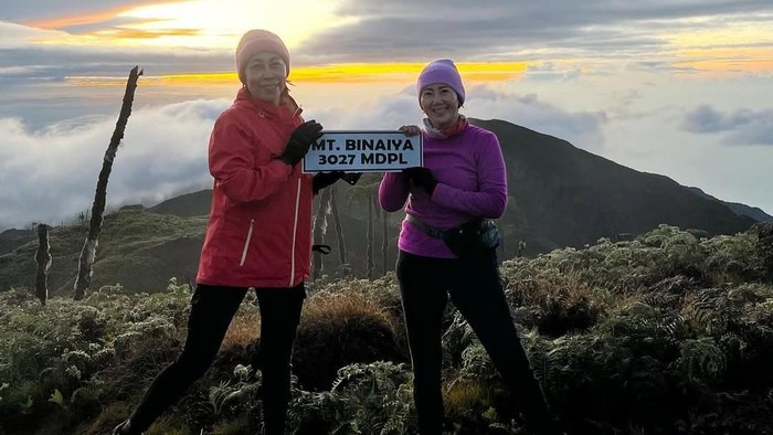 img-title Profil dan Kisah Persahabatan Lilie Wijayanti & Elsa Laksono yang Meninggal di Puncak Carstensz