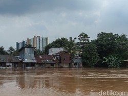 Update Banjir Jakarta Terkini: 71 RT dan 1 Jalan Masih Tergenang