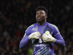 Andre Onana Diparkir Dulu?
