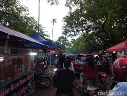 Surganya Takjil dan Ajang Cari Cuan di Kota Cirebon