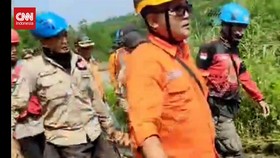 VIDEO: 1 Korban Hilang Banjir Bandang Cisarua Ditemukan Tewas