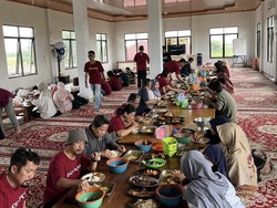 Liburan ke Indramayu, Tak Lengkap Rasanya Bila Tak Cicip Hasil Lautnya