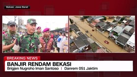 VIDEO: Banjir Rendam Bekasi, Proses Evakuasi Terus Dilakukan