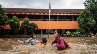 Pemerintah Bakal Salurkan Bantuan Pangan Buat Korban Banjir