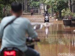 Banjir Jakarta Mulai Surut, 89 RT dan 2 Jalan Masih Tergenang