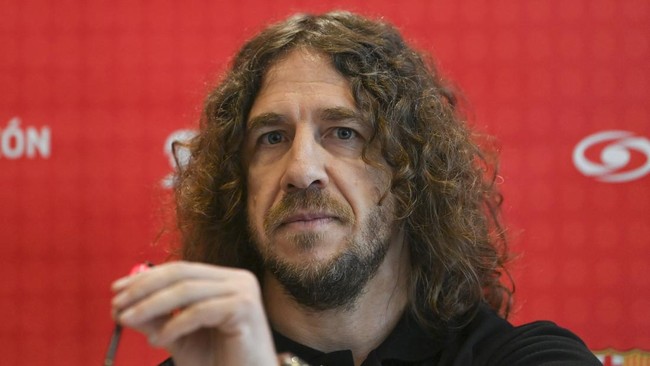 Beragam reaksi diperlihatkan netizen setelah mengetahui legenda Barcelona Carles Puyol jatuh cinta dengan Indonesia.