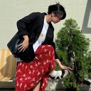 Seesaw Styling, Trik Tampil Gaya dengan Baju Serba Gombrong Tanpa Terlihat Kedodoran