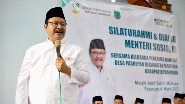 Mensos Gus Ipul menyebut, di tahap awal, Sekolah Rakyat akan dimulai di tingkat SMA dan khusus menyasar anak dari keluarga miskin atau miskin ekstrim.