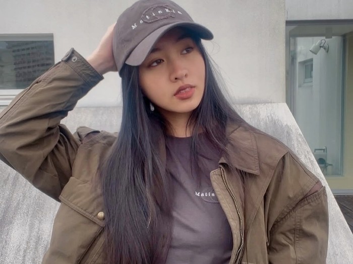 Koki terlahir dari keluarga selebriti. Ayahnya adalah idol dan aktor legendaris Jepang, Takuya Kimura, dan ibunya merupakan penyanyi populer, Shizuka Kudo./ foto: instagram.com/koki