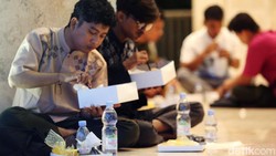 img-title Apakah Boleh Makan Sahur Saat Sudah Masuk Waktu Imsak? Ini Penjelasannya