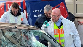 FOTO: Penampakan TKP Mobil Tabrak Kerumunan di Jerman, 1 Orang Tewas